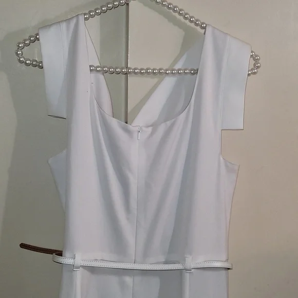 BLACK HALO☆ Cap- Sleeve Belted wide-leg Jumpsuit - Picture 10 of 14